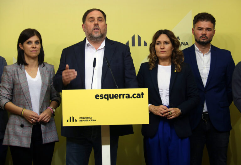 Oriol Junqueras amb Marta Vilalta, Laura Vilagrà i Gabriel Rufián / ACN